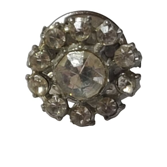 Jewelry - Vintage Rhinestone Clear Cluster Brooch Pin